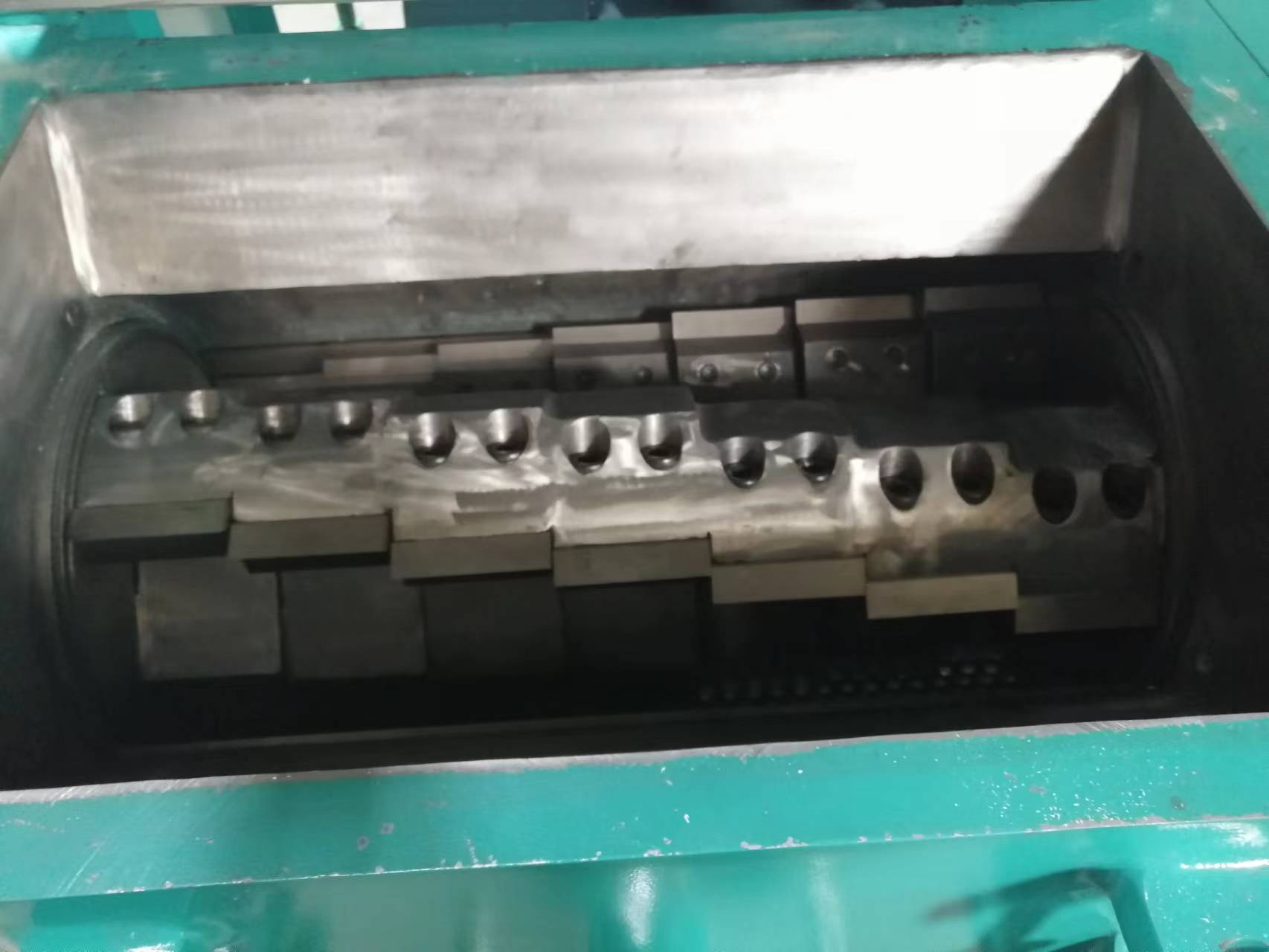 爪刀.jpg 爪刀.jpg